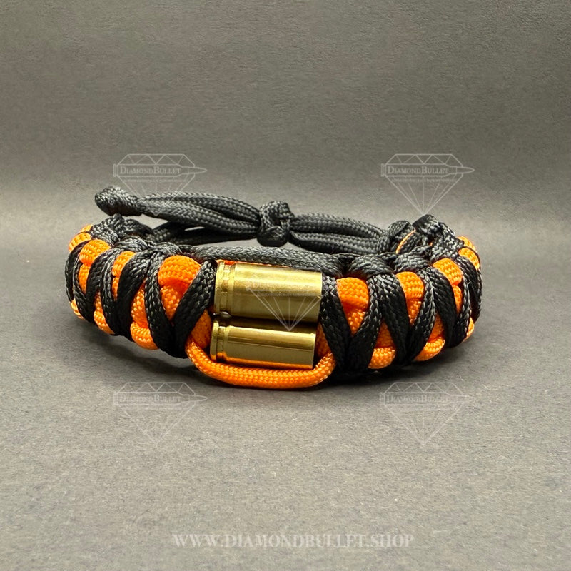 Armband mit zwei 9mm Hülsen